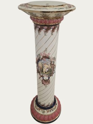 Columna de porcelana multicolor