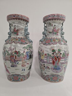 Par de jarrones de porcelana china