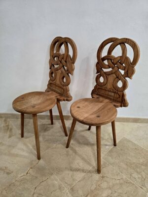 Par de sillas llamadas "Sillas de Serpiente" ("Schlangenstühle")