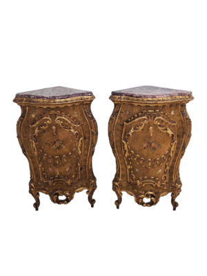 Pareja de muebles de esquina venecianos de calidad museística