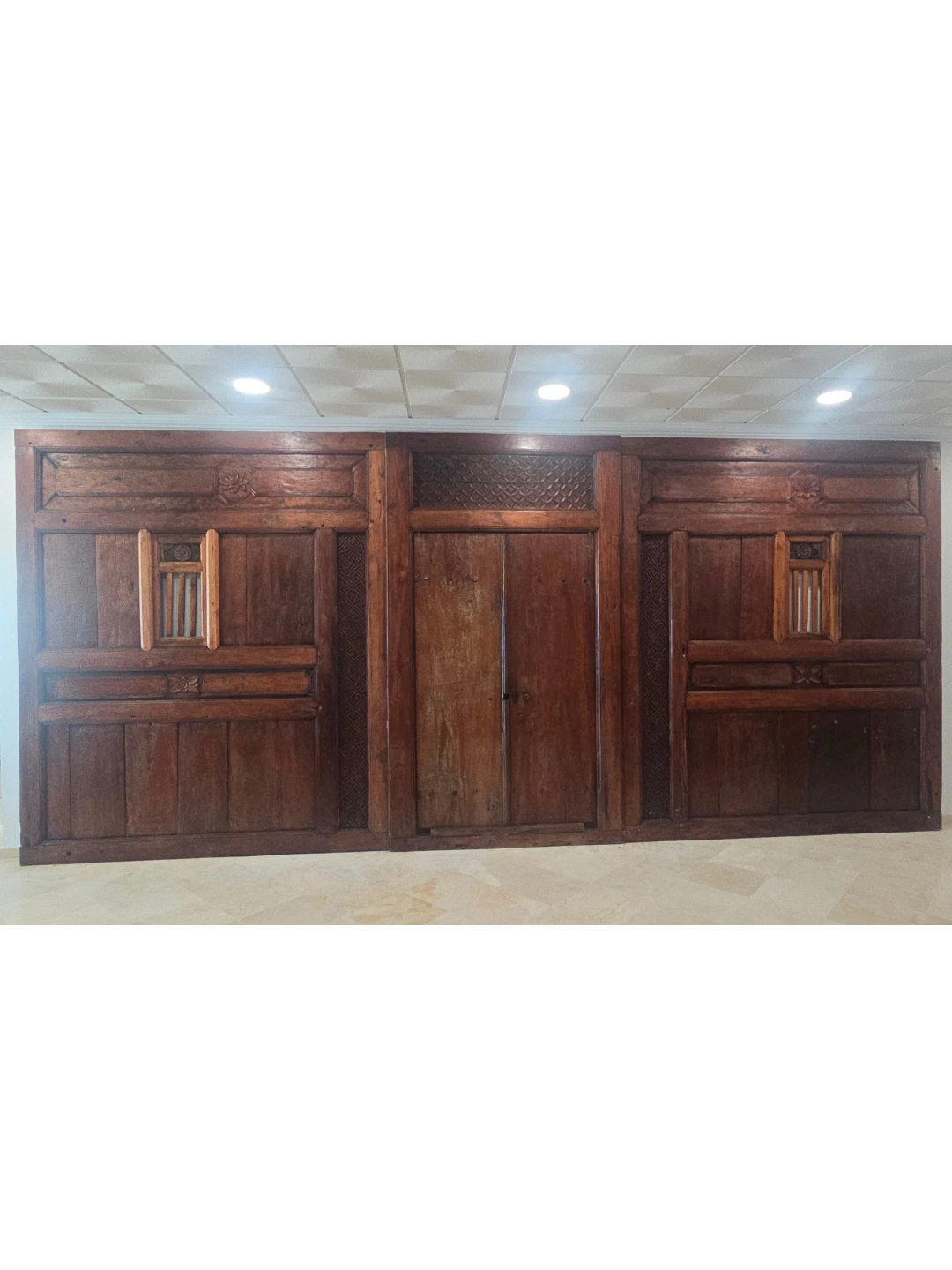 Raro Gebyok de teca – Paneles de pared tradicionales indonesios de tres piezas